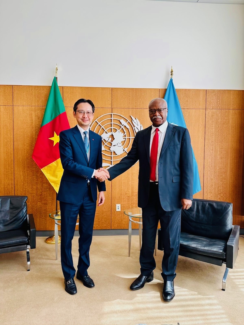 Đại sứ Đỗ Hùng Việt gặp Chủ tịch Đại hội đồng khóa 79 và lãnh đạo Liên hợp quốc